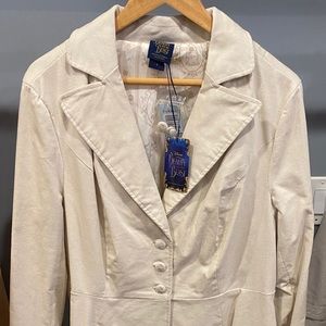 Torrid Beauty and the Beast, The Belle Cameo Coat